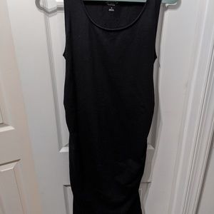 Fitted maternity dress